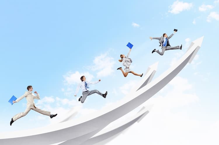 4 Consejos para impulsar tu equipo de ventas