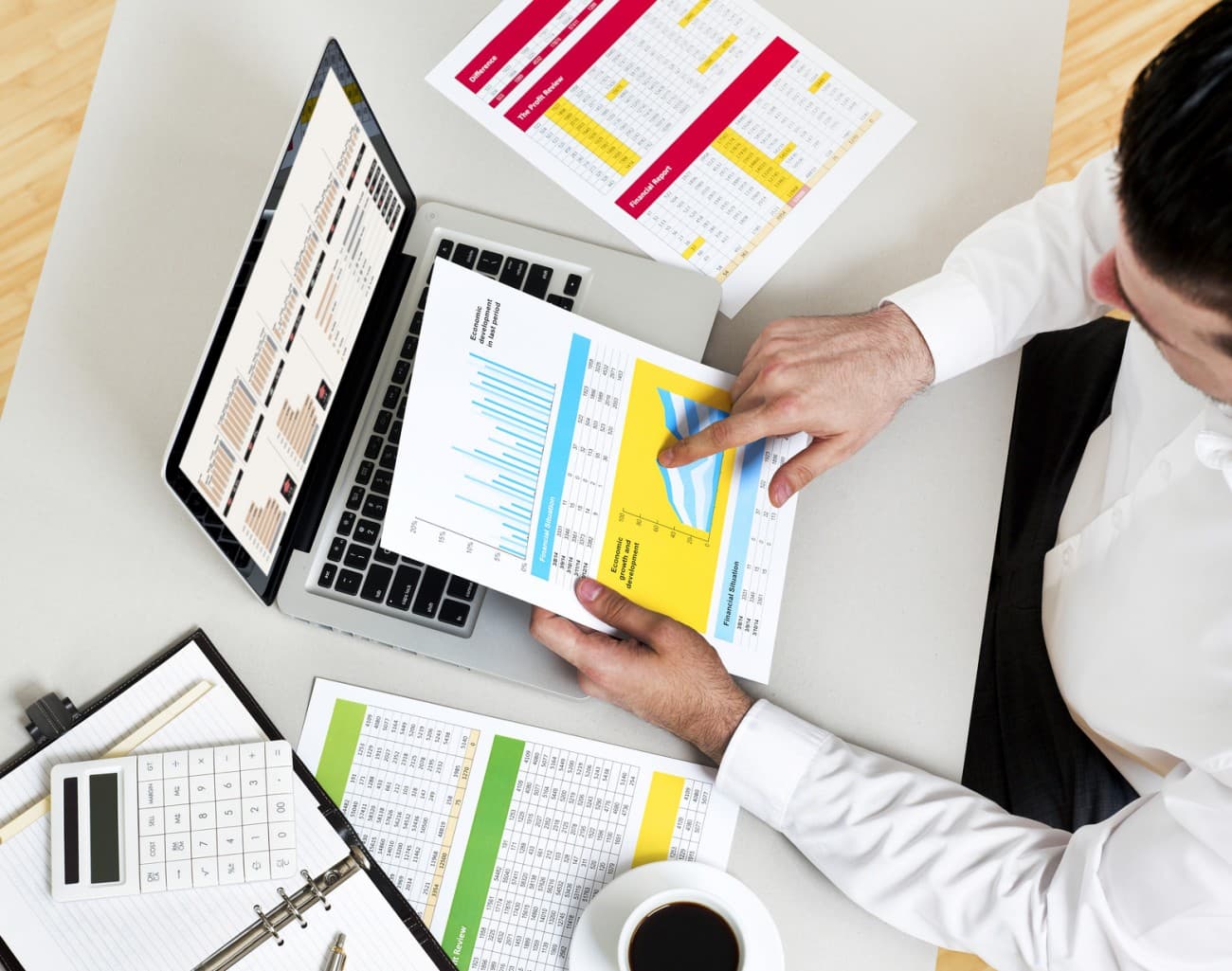 Imagen destacada: Haz crecer tu empresa y cumple con el SAT con un ERP